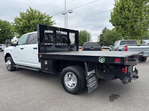 Used 2023 RAM 3500 SLT w/ Quick Order Package 2YG SLT AWD/4WD image 3