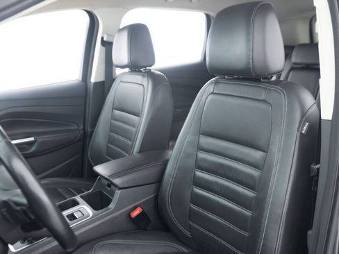 Used 2017 Ford Escape Titanium w/ Equipment Group 301A FWD image 24