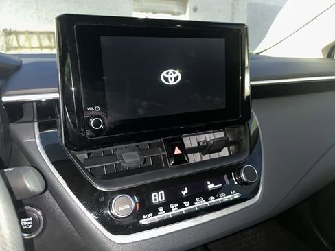 Certified 2024 Toyota Corolla LE FWD image 11