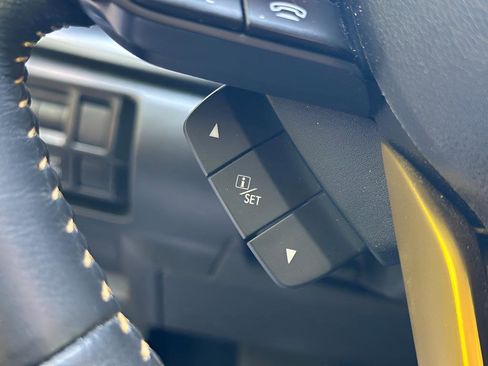 Used 2021 Subaru Crosstrek 2.5i Sport w/ Moonroof Package image 25