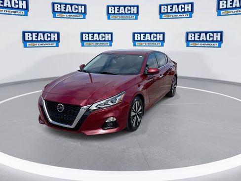 Used 2021 Nissan Altima 2.5 SL FWD image 4