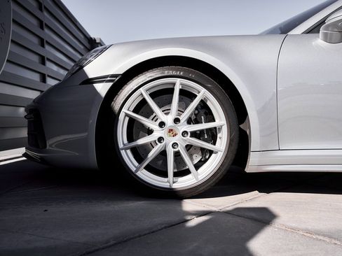 Used 2024 Porsche 911 Carrera GTS w/ Premium Package image 3