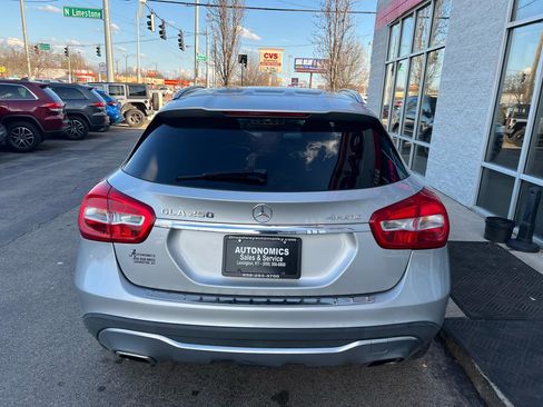 Used 2018 Mercedes-Benz GLA 250 4MATIC image 6