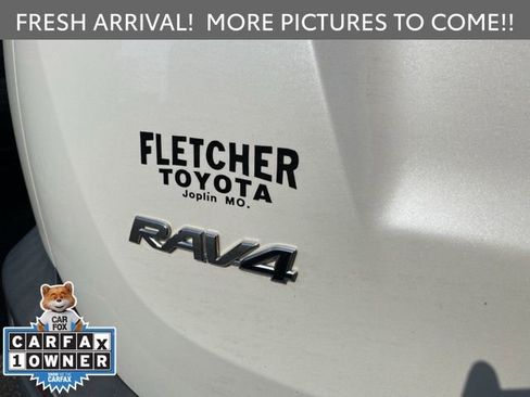 Used 2014 Toyota RAV4 Limited image 6