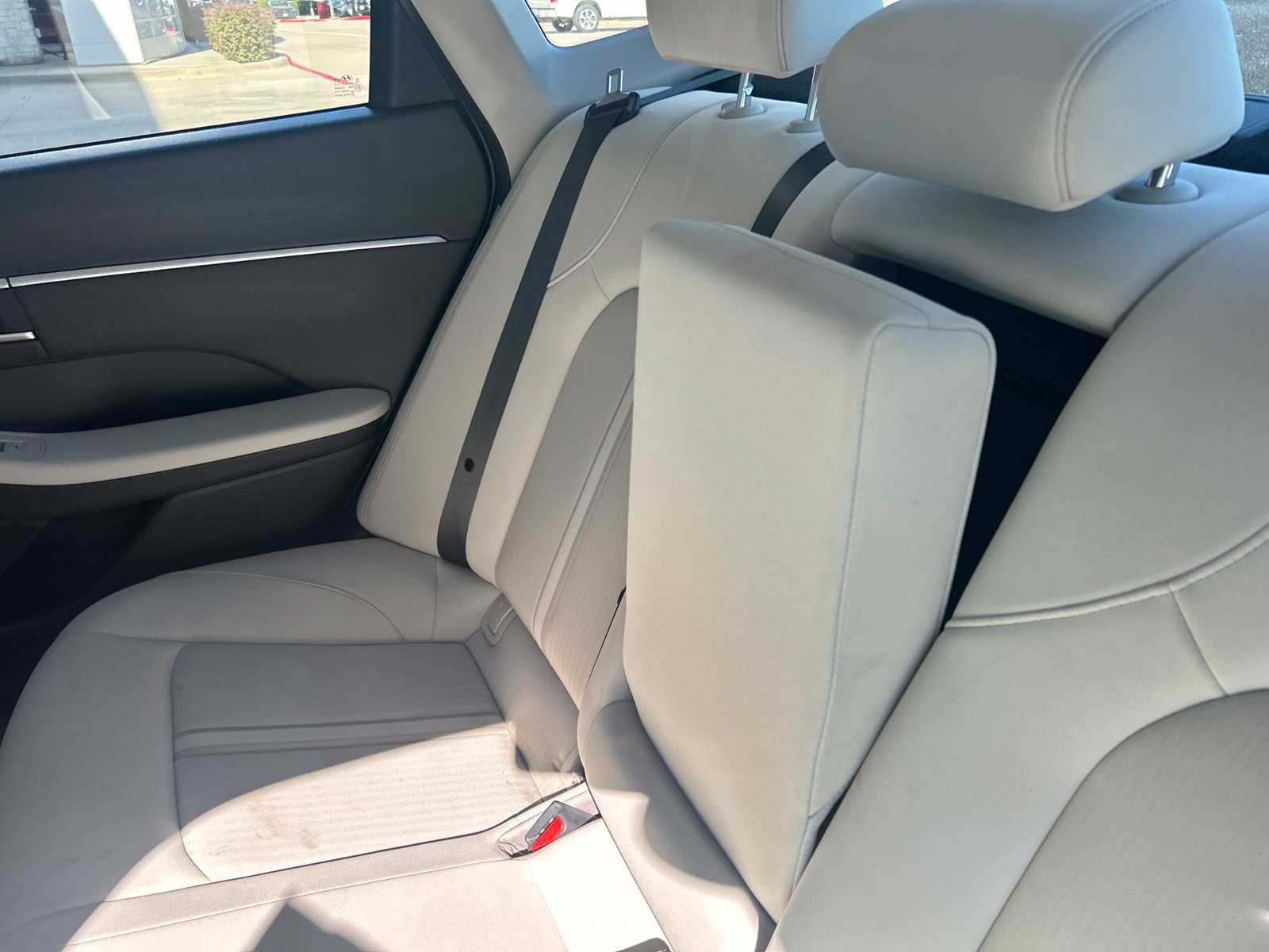 Used 2025 Hyundai Sonata SEL FWD image 16