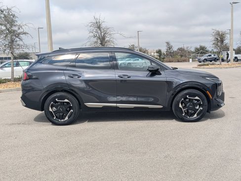 Used 2026 Kia Sportage SX image 4