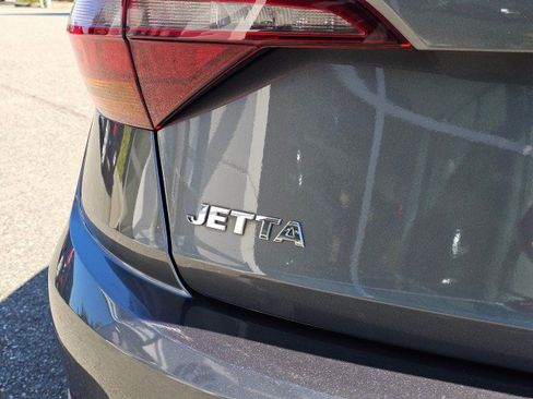 Used 2019 Volkswagen Jetta S w/ Driver Assistance Package image 19