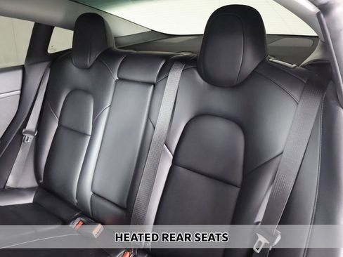 Used 2021 Tesla Model 3 Standard Range Plus image 8