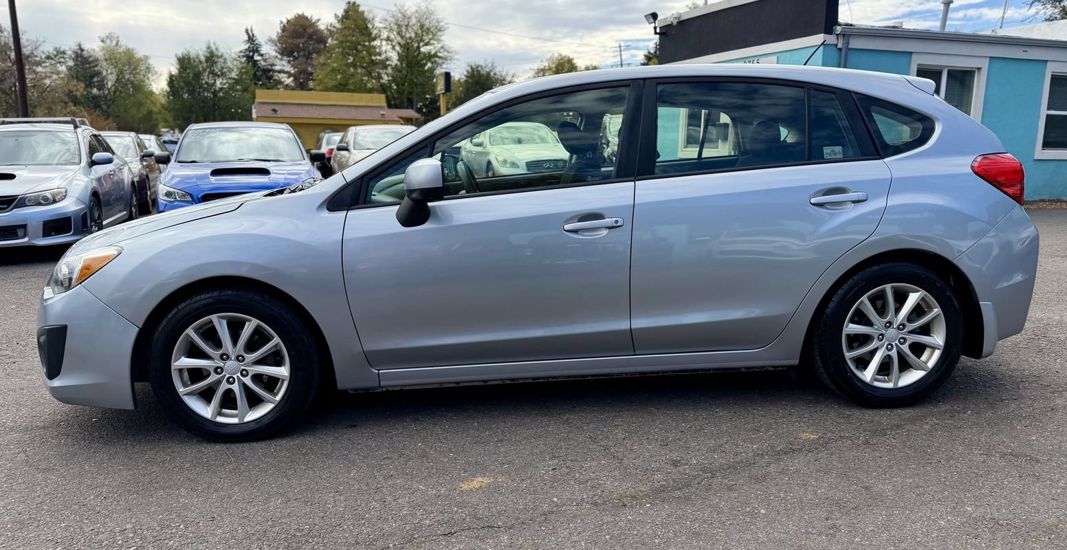 Used 2013 Subaru Impreza 2.0i Premium w/ All-Weather Pkg AWD/4WD image 5