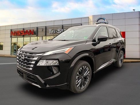 New 2026 Nissan Rogue Platinum w/ Tech Package image 2