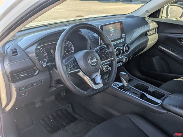 Used 2024 Nissan Sentra SV FWD image 31
