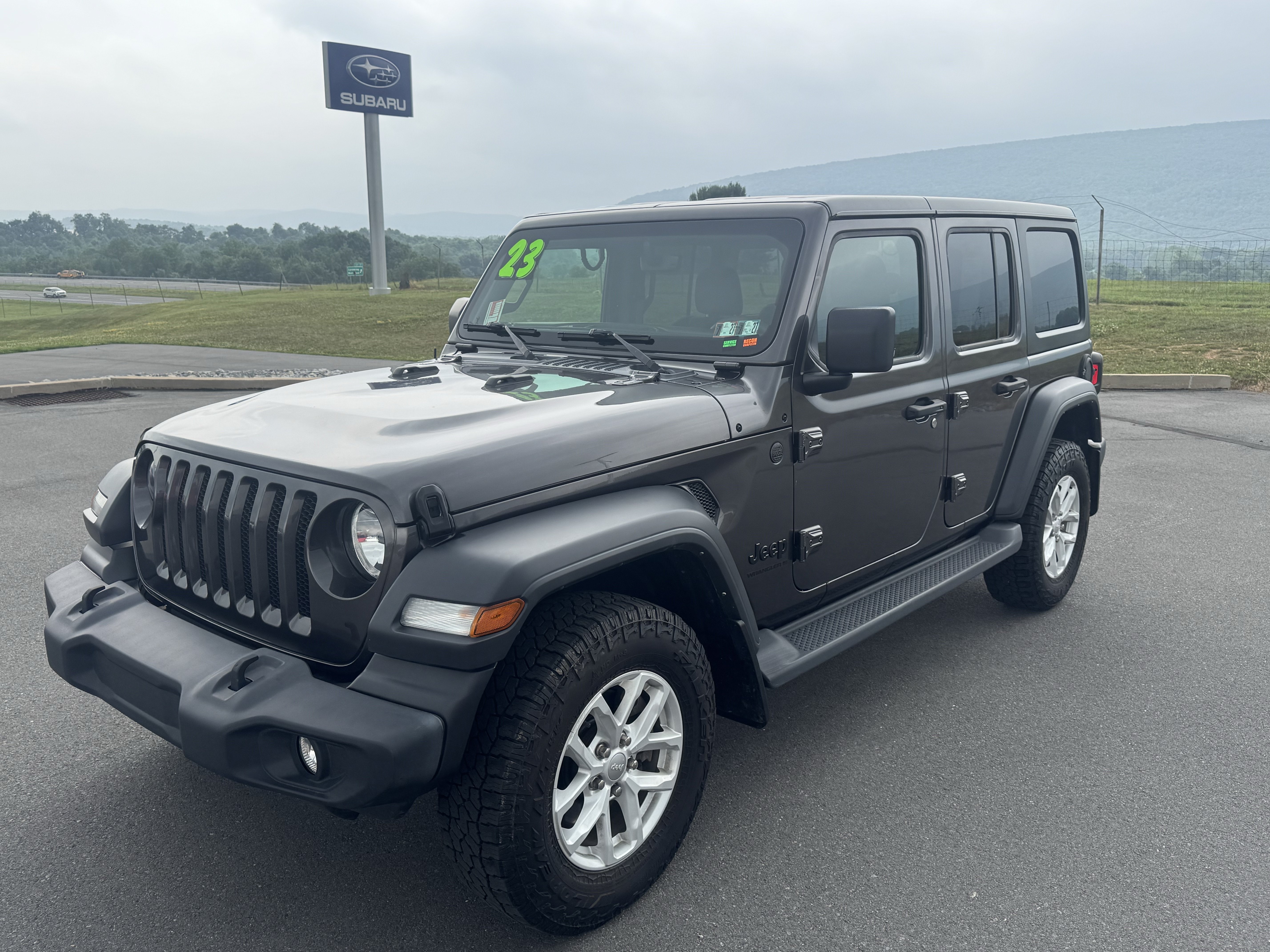 Used 2023 Jeep Wrangler Unlimited Sport AWD/4WD image 8