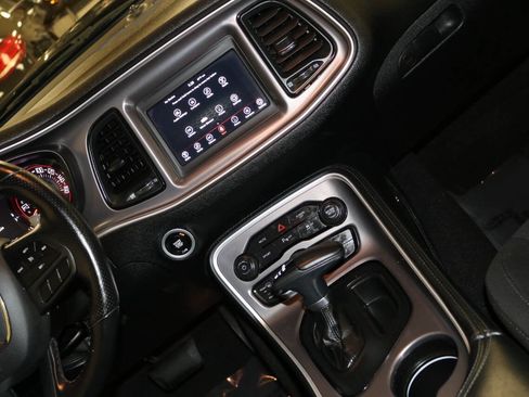 Used 2022 Dodge Challenger GT w/ Driver Convenience Group image 24