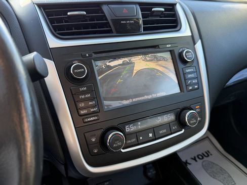 Used 2016 Nissan Altima 3.5 SL w/ 3.5 Technology Package image 14