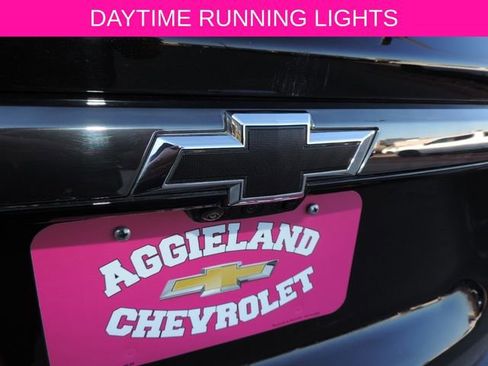 Used 2023 Chevrolet Traverse Premier w/ Redline Edition image 11