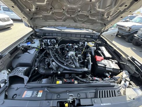 New 2026 Ford Bronco Outer Banks AWD/4WD image 27