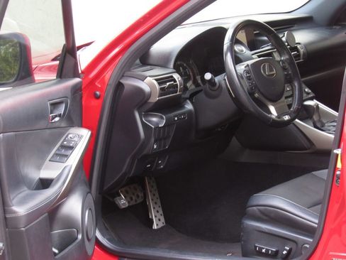 Used 2016 Lexus IS 350 AWD w/ F Sport Package image 10