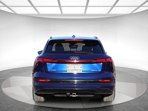 Used 2021 Audi e-tron Premium Plus w/ Premium Plus Package image 6