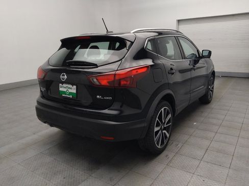 Used 2017 Nissan Rogue Sport SL w/ SL Premium Package image 9