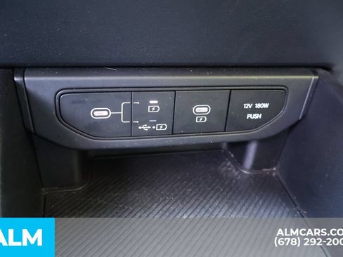 Used 2025 Kia K4 FWD image 32
