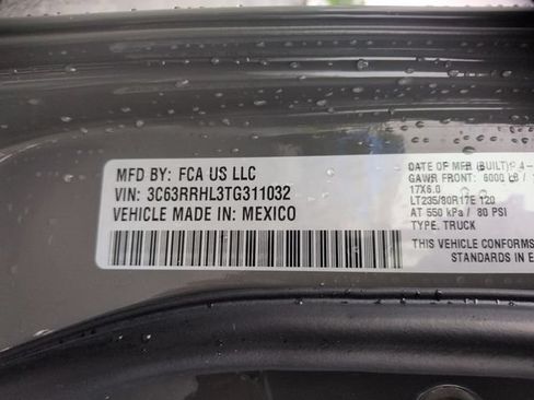 New 2026 RAM 3500 Big Horn AWD/4WD image 36