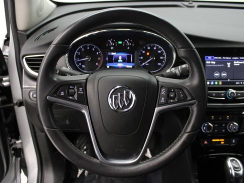 Used 2022 Buick Encore Preferred image 21