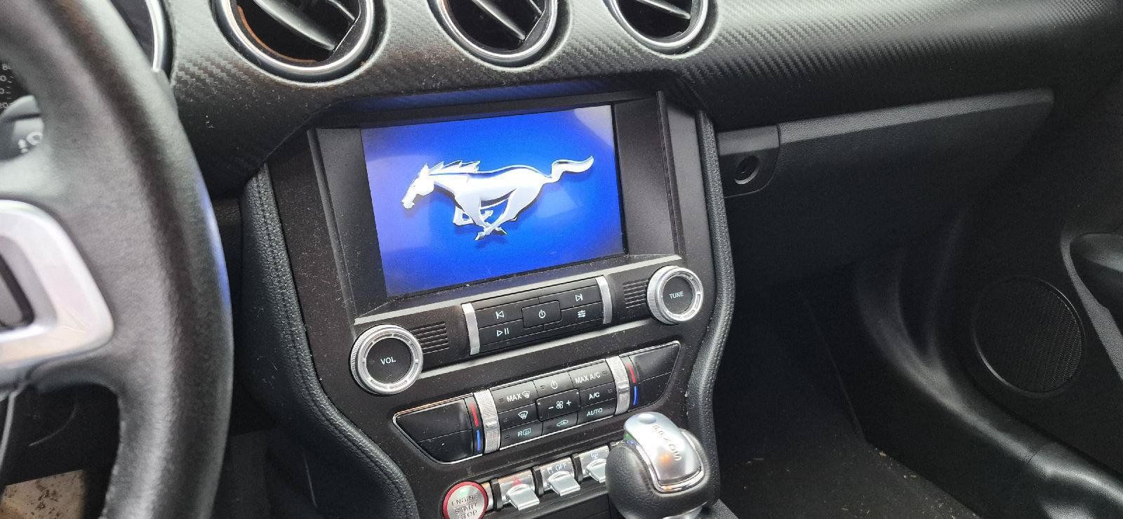 Used 2022 Ford Mustang Coupe w/ Equipment Group 101A RWD image 9