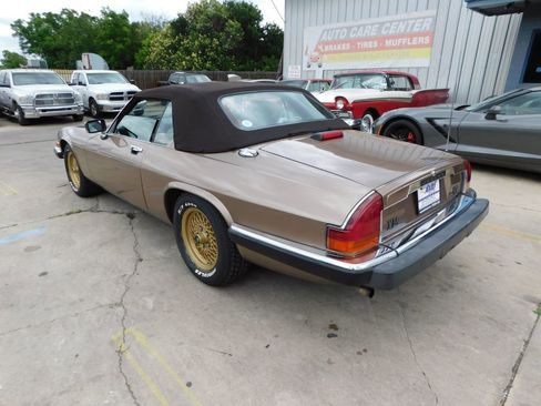 Used 1989 Jaguar XJS V12 Convertible image 5