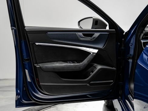 Used 2025 Audi RS 6 performance image 78