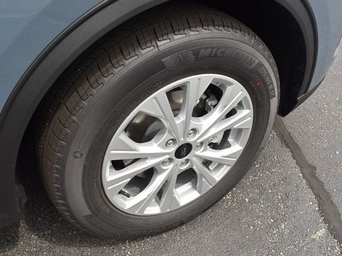 New 2025 Ford Escape Active w/ Tech Pack #1 image 9