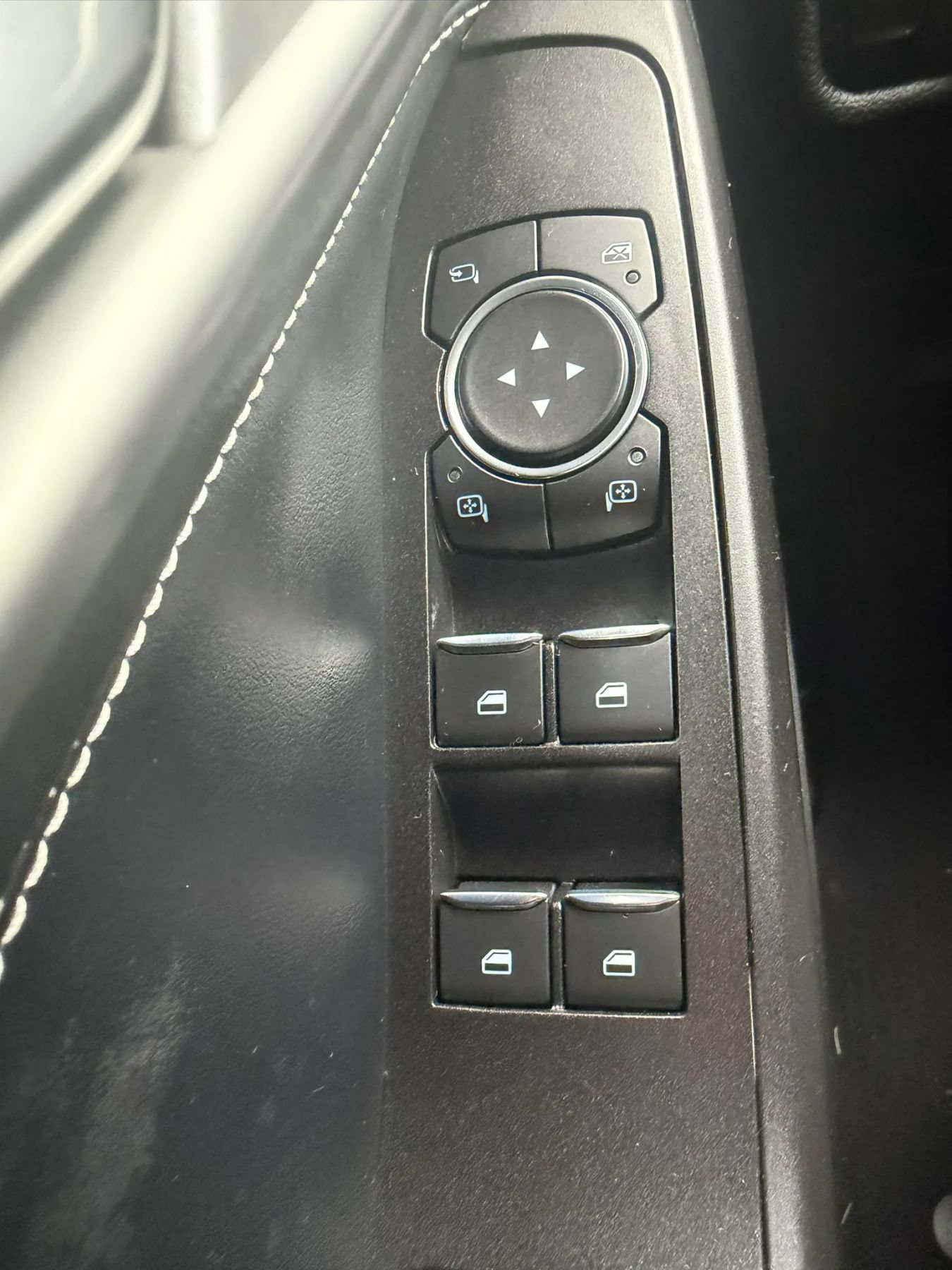 Used 2020 Ford Explorer ST w/ ST Street Pack AWD/4WD image 23