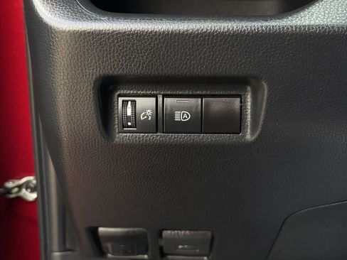 Used 2023 Toyota RAV4 XLE image 23