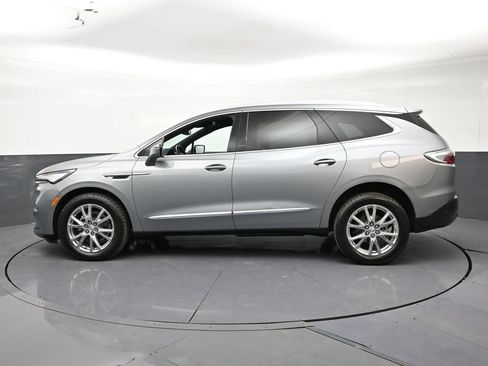 Used 2023 Buick Enclave Essence w/ Experience Buick Package AWD/4WD image 2