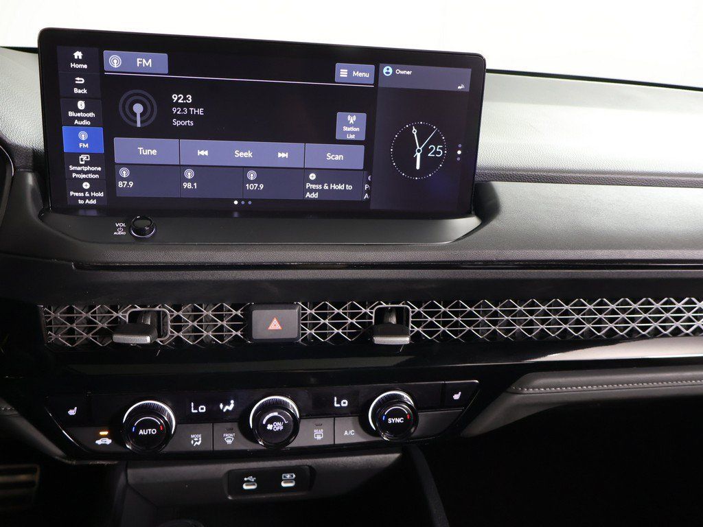 Used 2024 Honda Accord Sport image 45