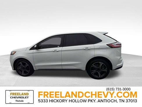 Used 2022 Ford Edge ST image 6
