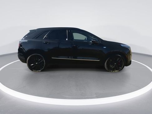 Used 2024 Cadillac XT5 Sportv image 9