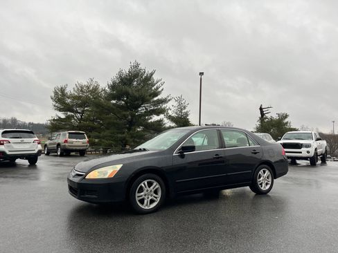 Used 2007 Honda Accord EX image 25