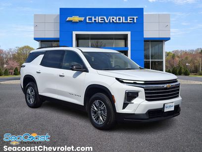 Used 2025 Chevrolet Traverse LT w/ Enhanced Driving Package