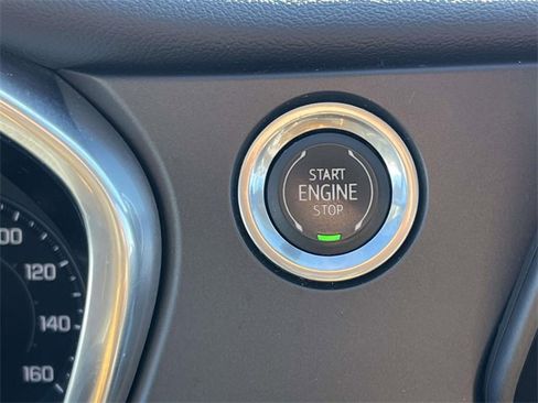 Used 2020 Chevrolet Blazer LT image 27