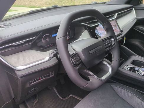 New 2026 Jeep Cherokee Laredo AWD/4WD image 29