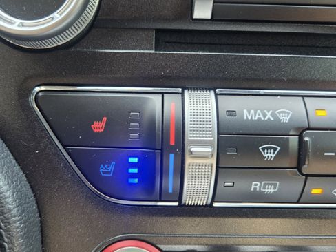 Used 2020 Ford Mustang GT Premium w/ GT Performance Package image 39