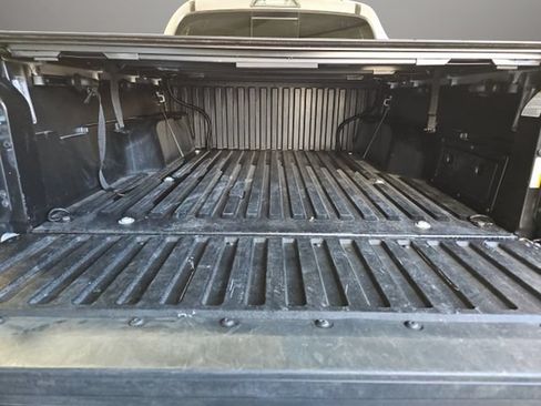 Used 2021 Toyota Tacoma SR5 RWD image 14