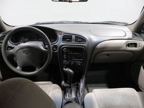 Used 2003 Oldsmobile Alero GL FWD image 16