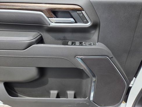 New 2026 GMC Sierra 3500 SLE w/ SLE Value Package image 21