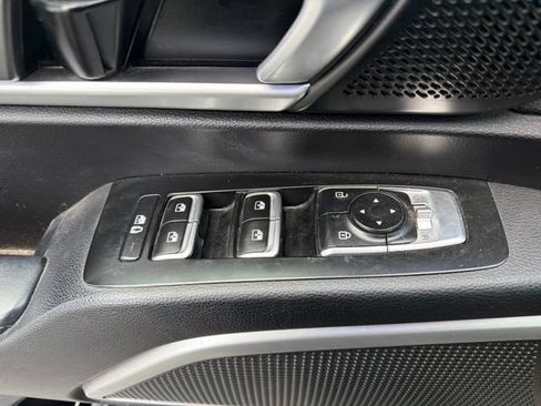Used 2020 Kia Telluride S AWD/4WD image 19