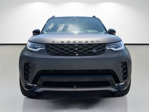 New 2026 Land Rover Discovery Limited Edition AWD/4WD image 8