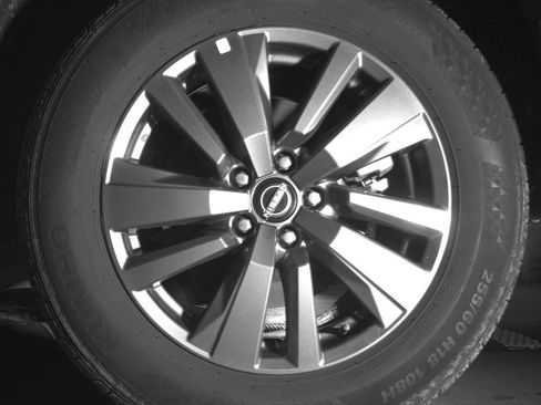 Used 2025 Nissan Pathfinder SV FWD image 14