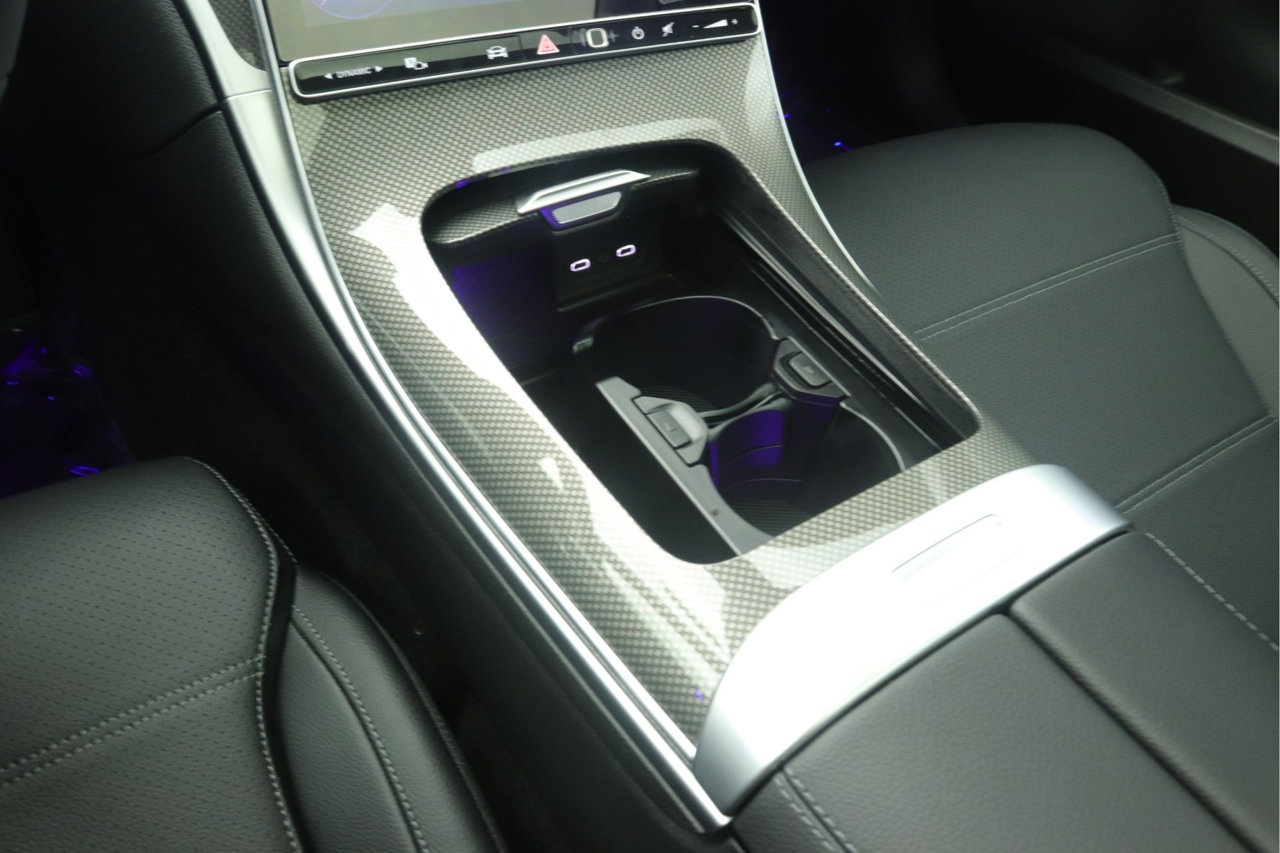 New 2026 Mercedes-Benz C 300 Sedan image 6