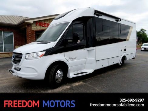 Used 2019 Mercedes-Benz Sprinter 170 image 1