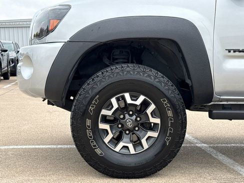 Used 2007 Toyota Tacoma PreRunner image 6